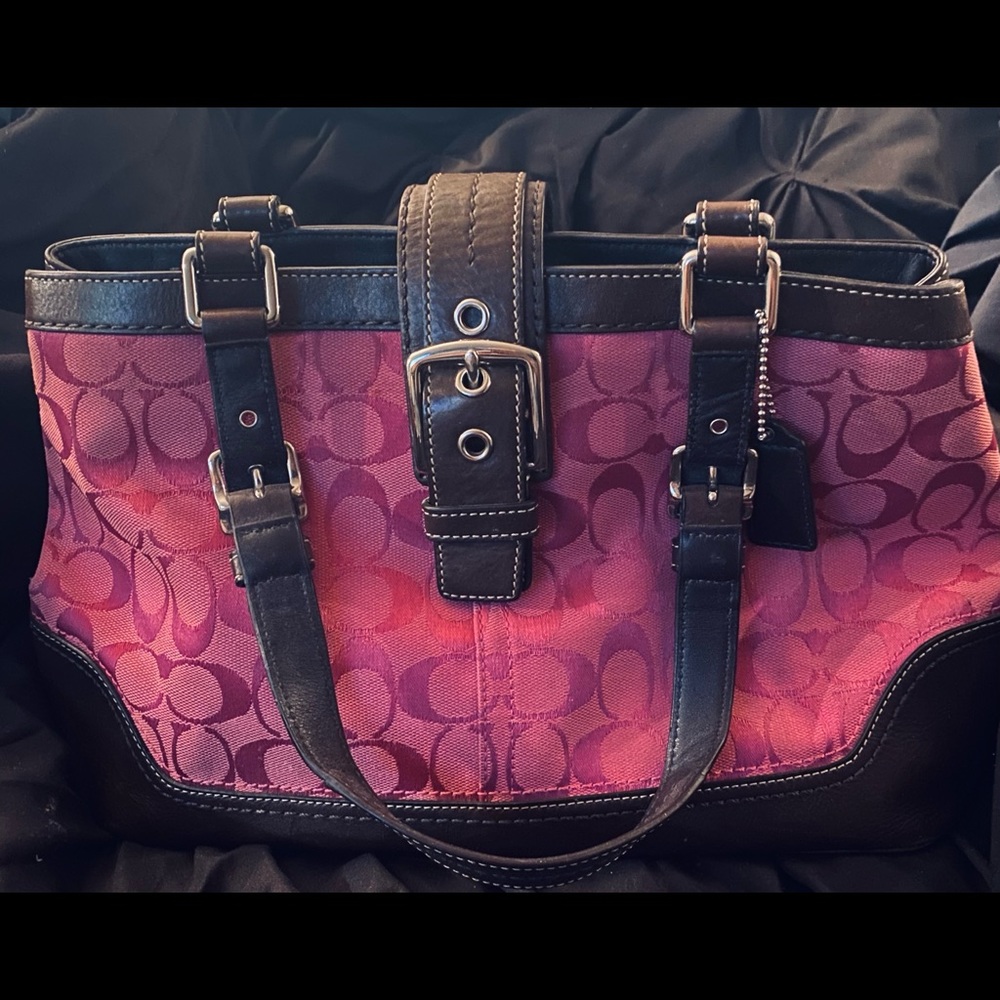 Coach pink canvas handbag very nice